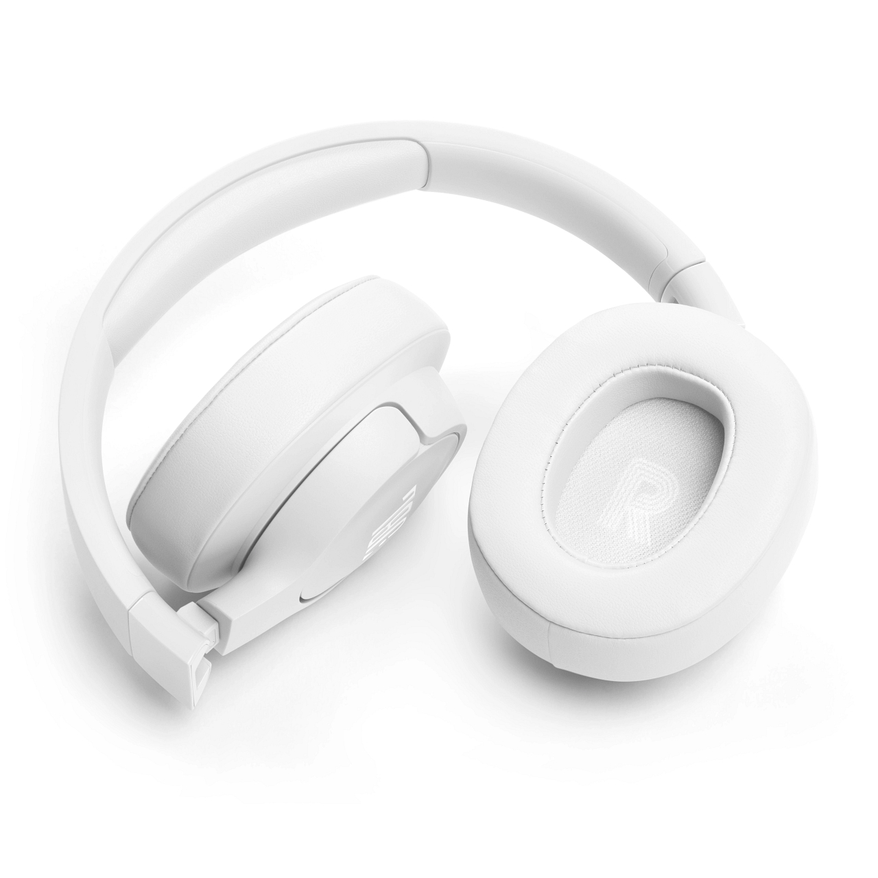 Weiße Over-Ear-Kopfhörer auf weißem Hintergrund.