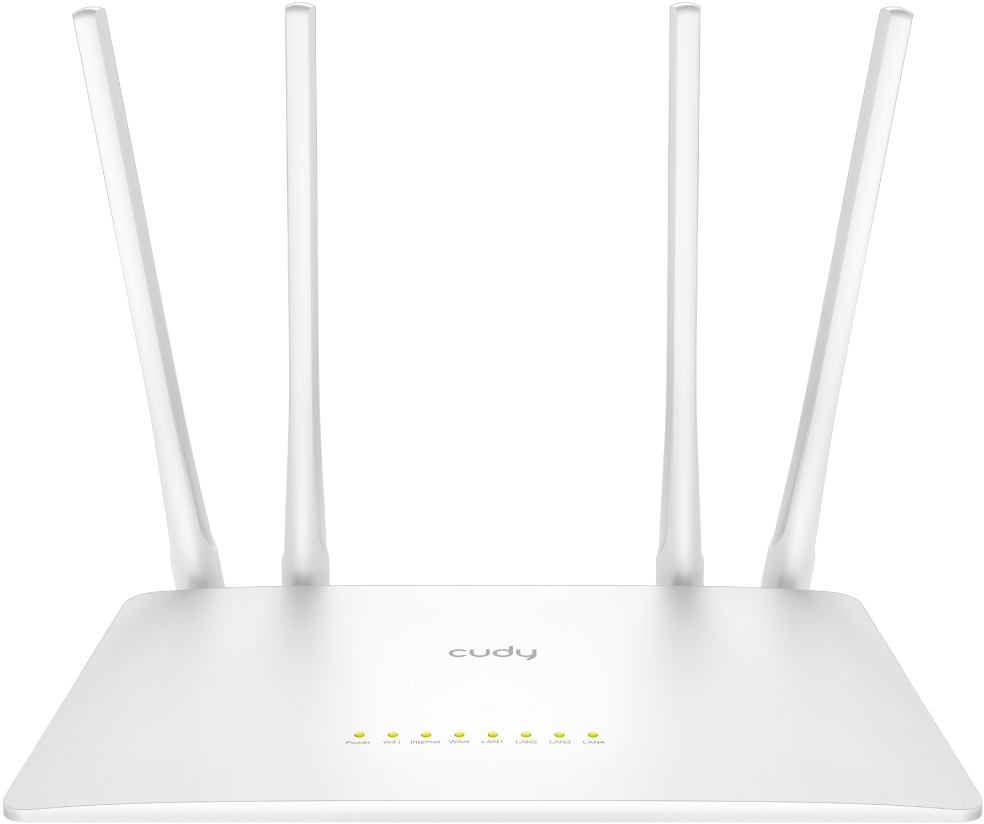 Fehér Cudy WiFi router négy antennával fehér felületen.