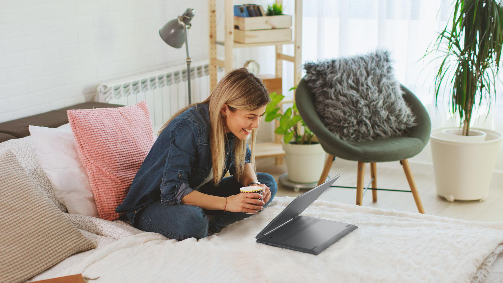 LENOVO IdeaPad Flex 5 - 14 Zoll - AMD Ryzen™ 5 7530U - 8 GB - 512 GB - AMD Radeon™ Onboard Graphics - Windows 11 Home