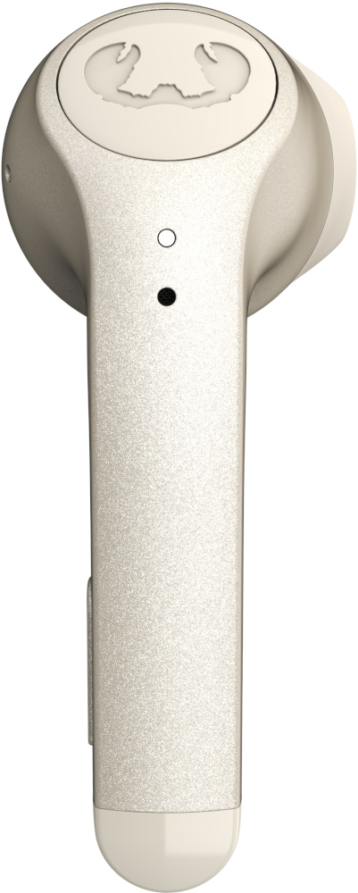 Gros plan d'un écouteur blanc et beige, montrant son design extérieur et ses détails.