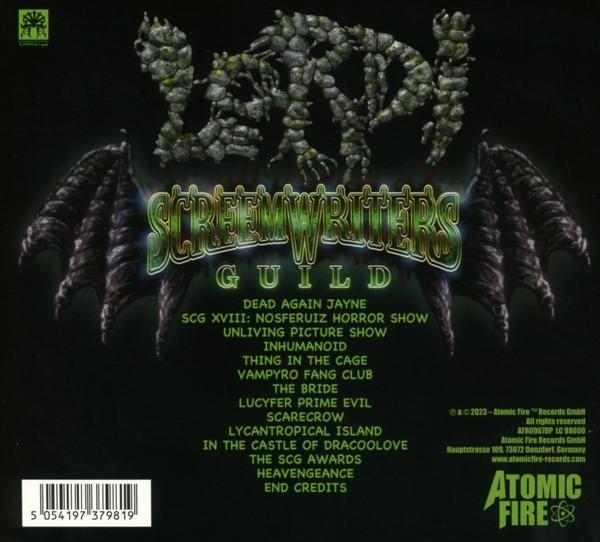 Albumcover mit grünem und schwarzem Design, Text und Drachenflügel.