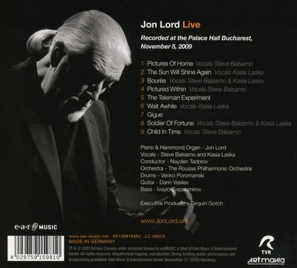 Ein Mann auf einem CD-Cover. Die CD ist Jon Lord Live, aufgenommen in Bukarest. Text enthält Songtitel und Credits.