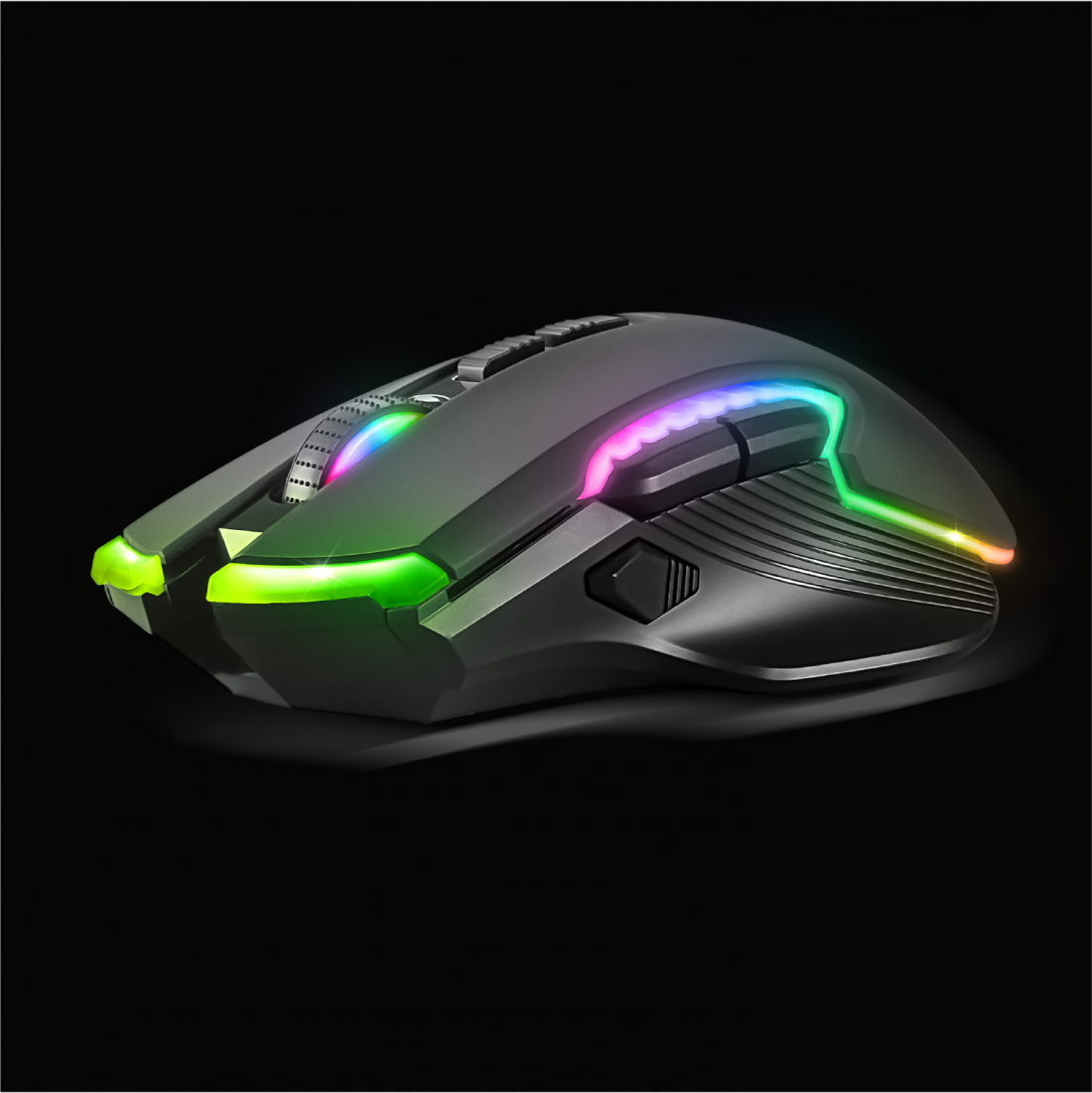 Egy fekete gamer egér színes fényekkel a szélein.