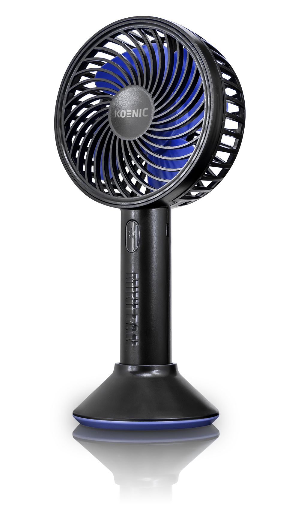 Schwarzer und blauer tragbarer KOENIC-Ventilator. Er hat einen runden Käfig mit blauem Ventilator, der auf einem schwarzen Sockel ruht.