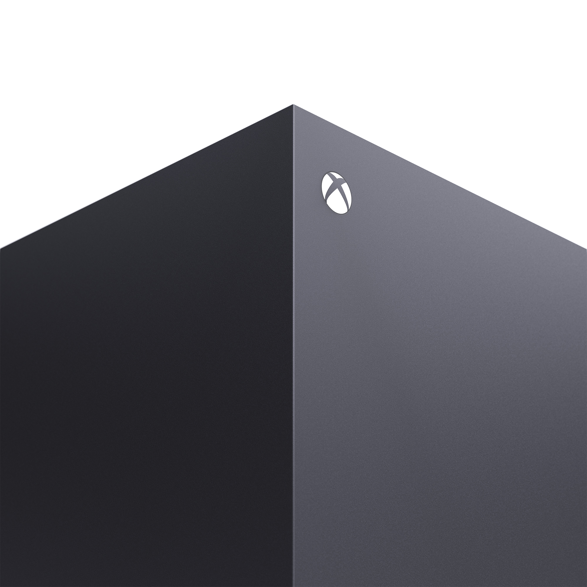 Xbox Series X Konsole. Schwarzer rechteckiger Kasten. Xbox-Logo oben rechts. Wei ßer Hintergrund.