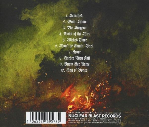 Album-Rückseite, Feuer und grüner Hintergrund, Text und Barcode, dunkel und grunge.