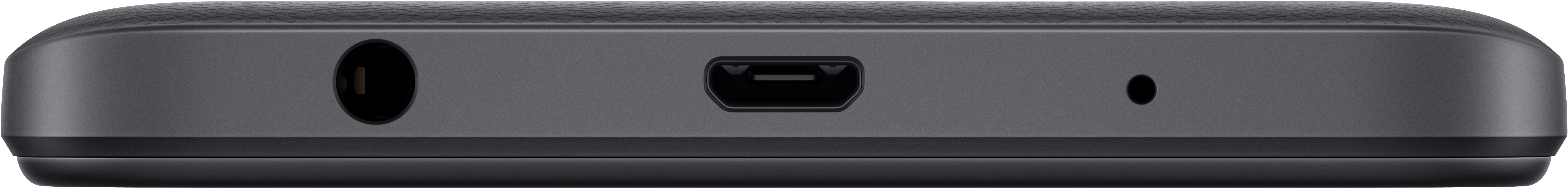 Close-up van de onderkant van een apparaat, met een hoofdtelefoonaansluiting, een USB-poort en een klein gaatje.