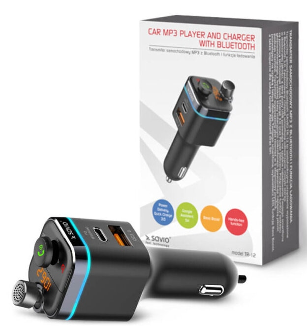 Czarny odtwarzacz MP3 do samochodu z Bluetooth i ładowarką, z pudełkiem produktu w tle.