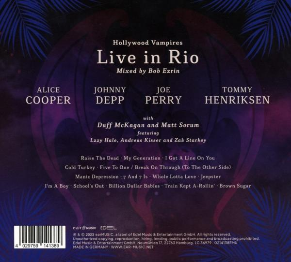 CD-Cover mit Text: Hollywood Vampires, Live in Rio. Bandmitglieder aufgelistet.