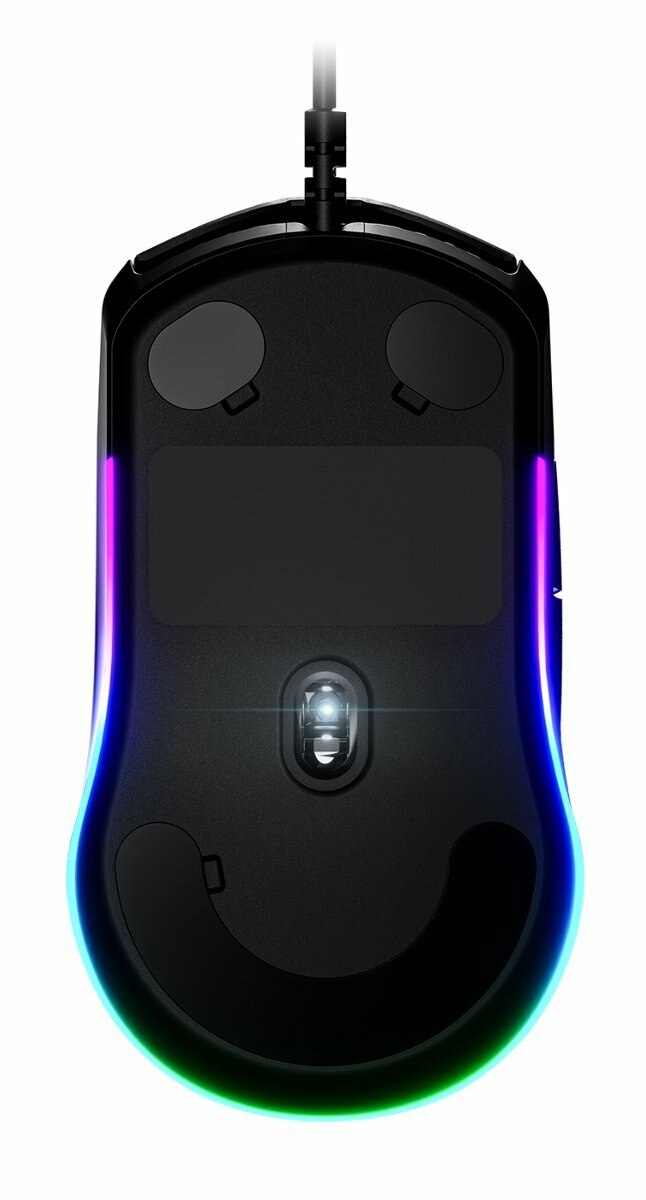Spód czarnej myszy dla graczy z podświetleniem RGB na krawędziach i logo.