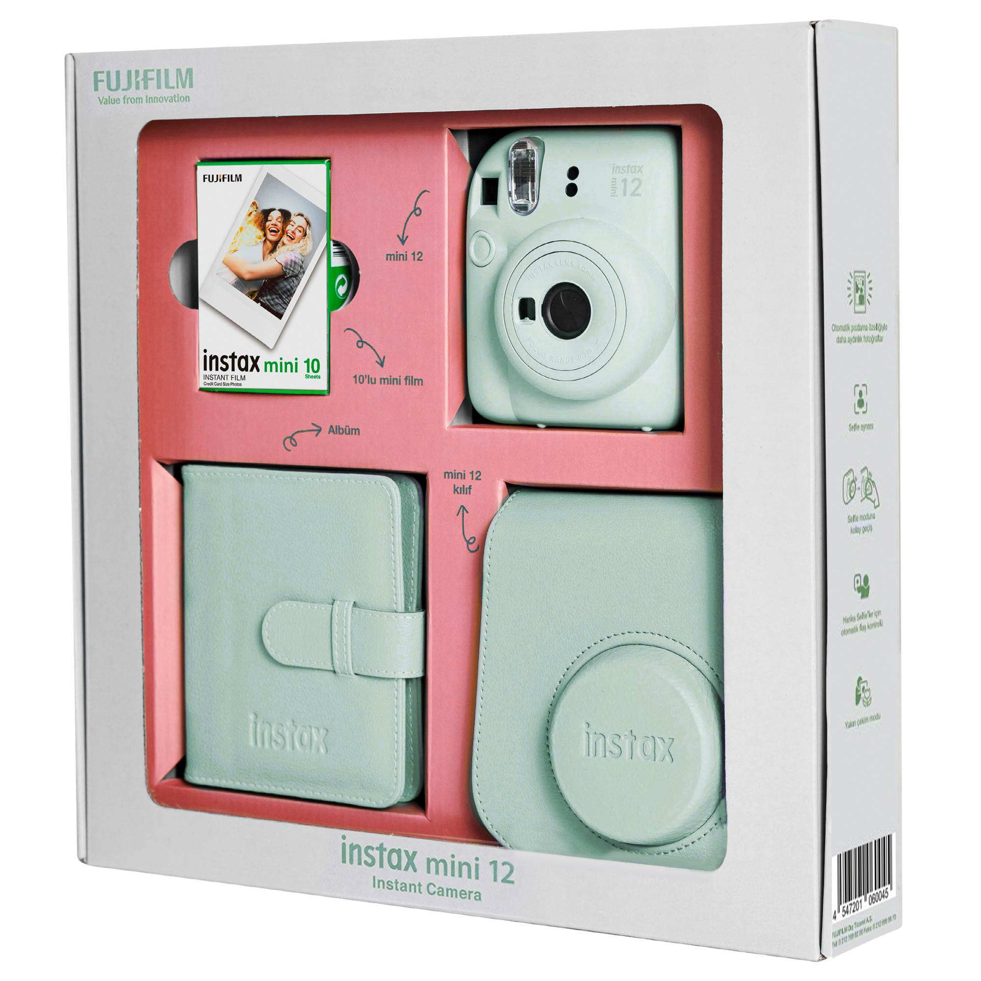 Bir kutuda Instax mini 12 kamera ve aksesuarlar.