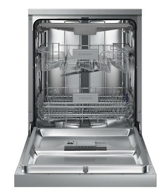 Otwarta zmywarka Samsung ze stali nierdzewnej, pokazująca kosze i wnętrze.