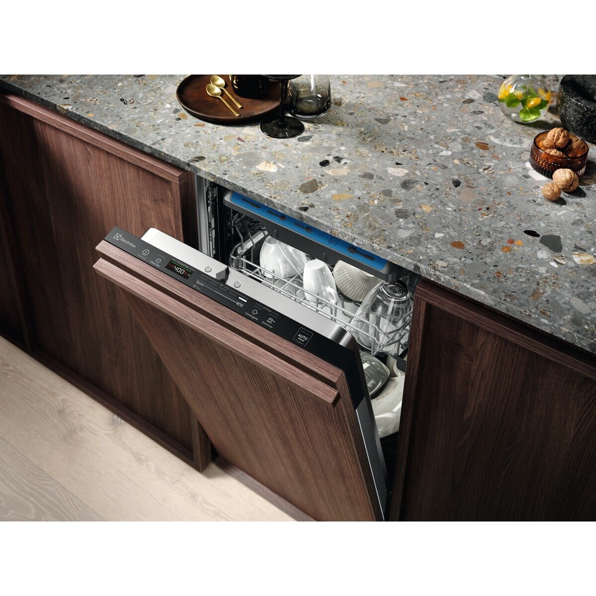 Zmywarka ELECTROLUX EEQ43100L seria 600 QuickSelect