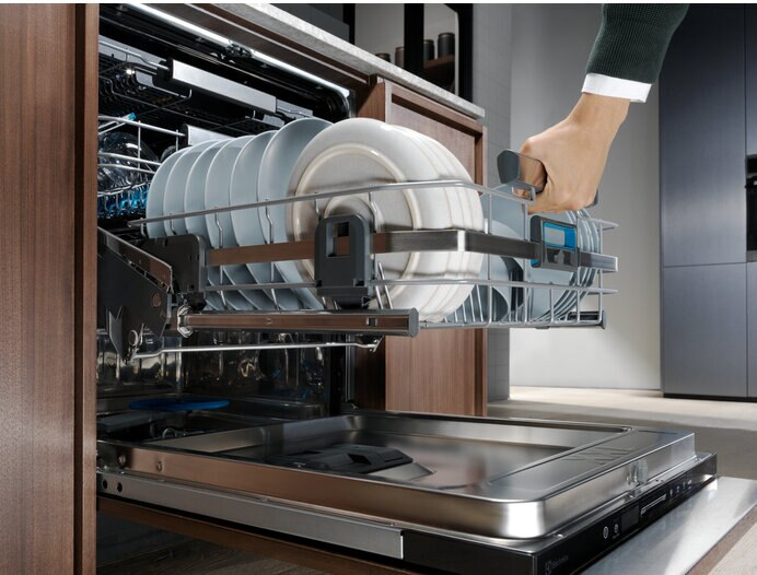 Zmywarka ELECTROLUX EEC87315L Comfort Lift seria 900 AirDry