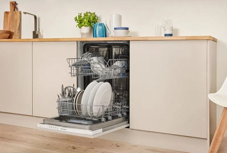 Zmywarka INDESIT DSIE 2B19