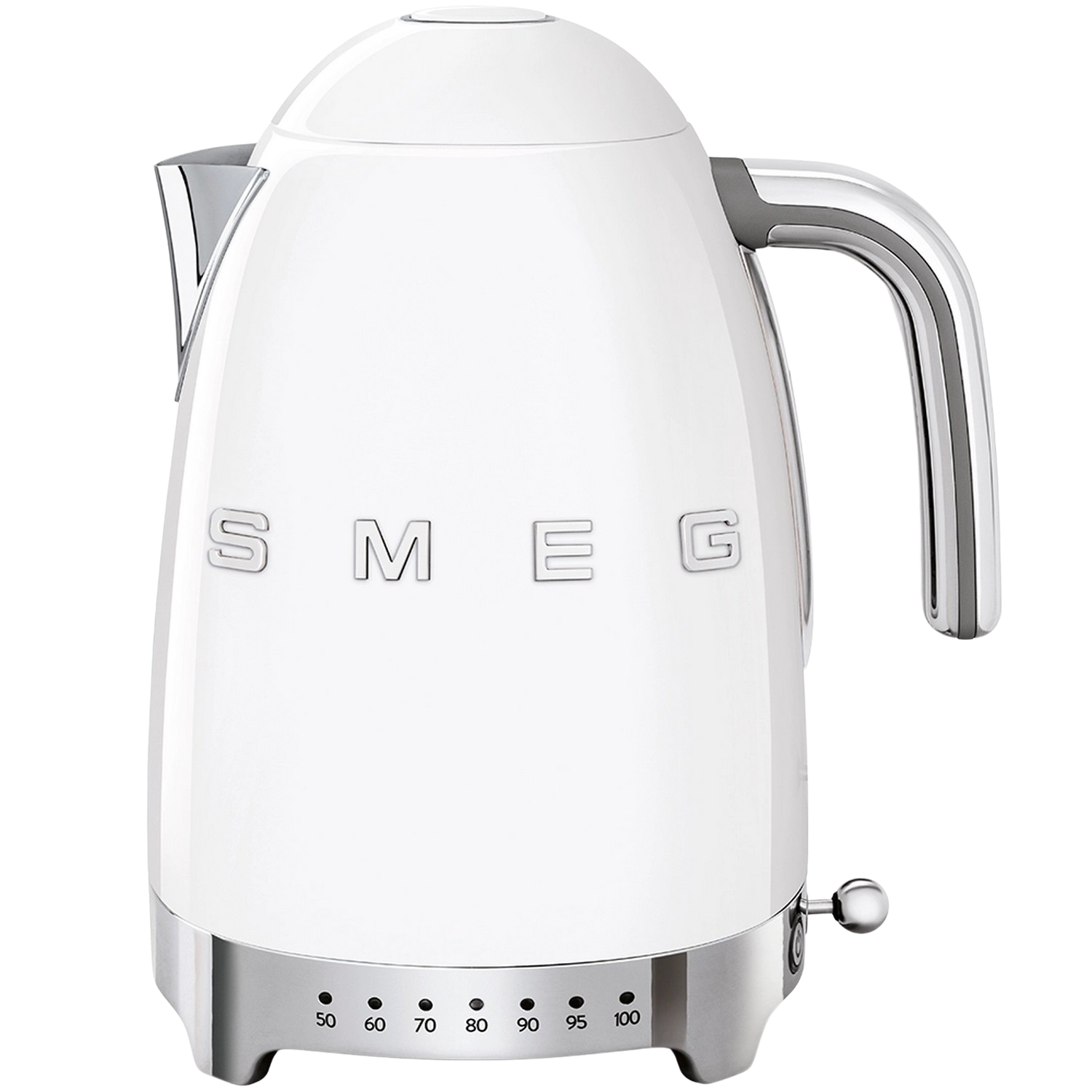 Witte Smeg waterkoker. Chromen accenten. Zwarte achtergrond.