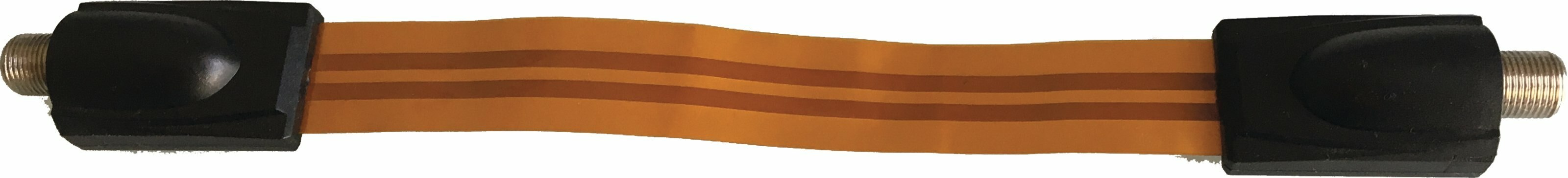Pomarańczowy płaski kabel z czarnymi złączami na obu końcach, na białym tle.