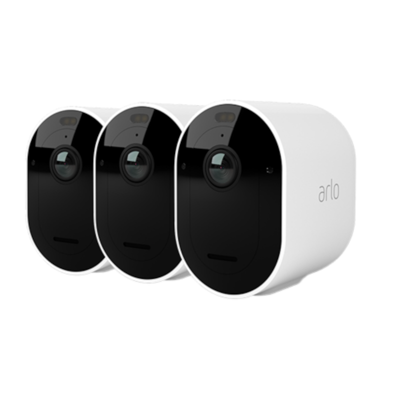 Tre telecamere di sicurezza Arlo bianche. Obiettivi neri, corpi bianchi. Isolati.