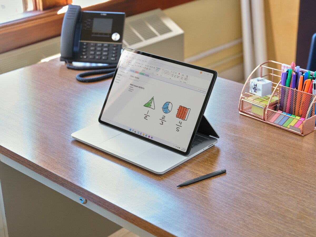 Laptop/Tablet 2w1 MICROSOFT Surface Laptop Studio 14.4 i5-11300H/16GB/512GB SSD/INT/Win11H Platynowy + rysik Surface Slim Pen 2