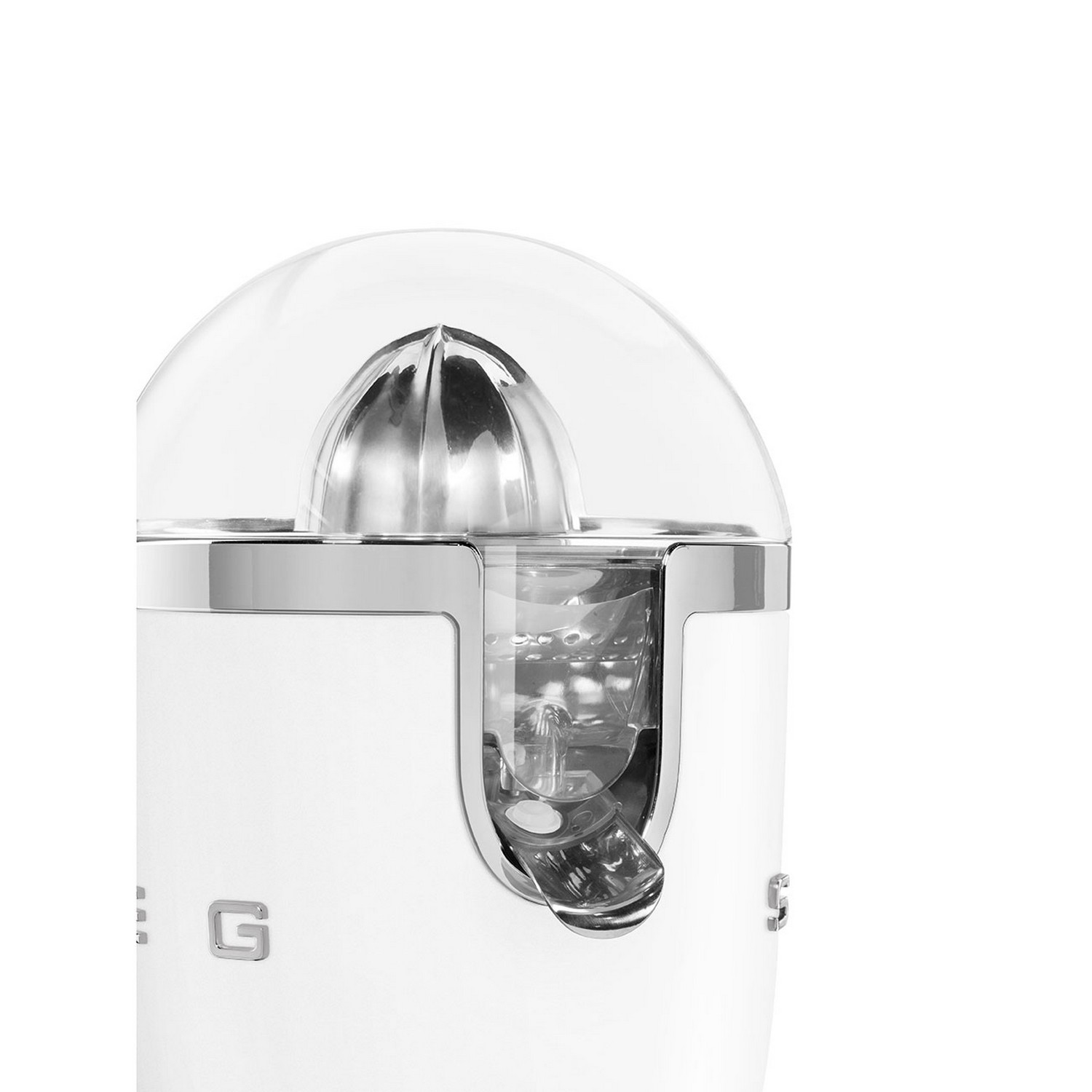 Un presse-agrumes blanc avec un alésoir argenté et un dôme en plastique transparent. Le presse-agrumes a un design moderne et un bec en acier inoxydable.