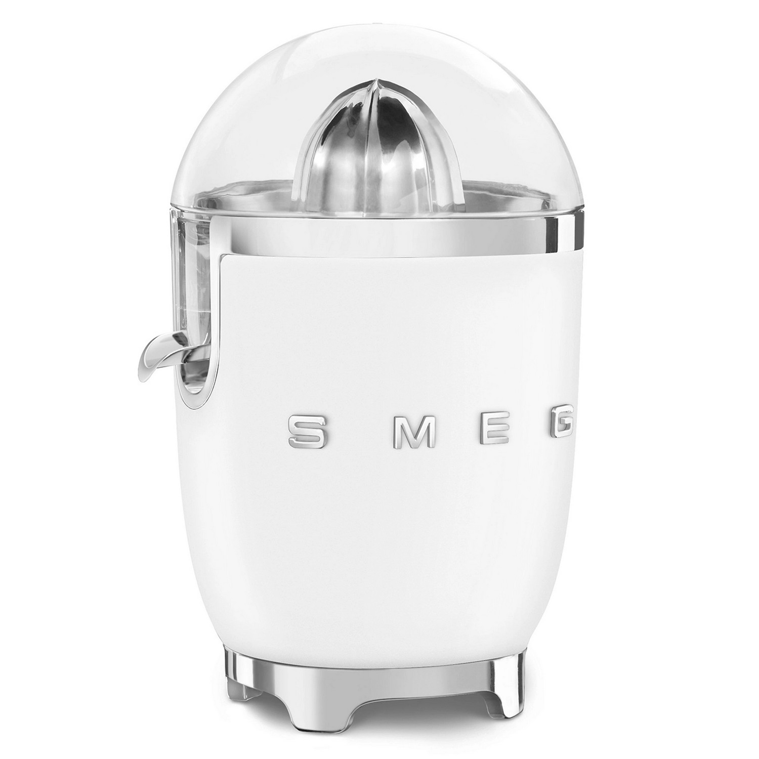 Un presse-agrumes Smeg blanc avec un dôme en plastique transparent et des détails chromés. Le mot 'SMEG' est visible sur le devant.