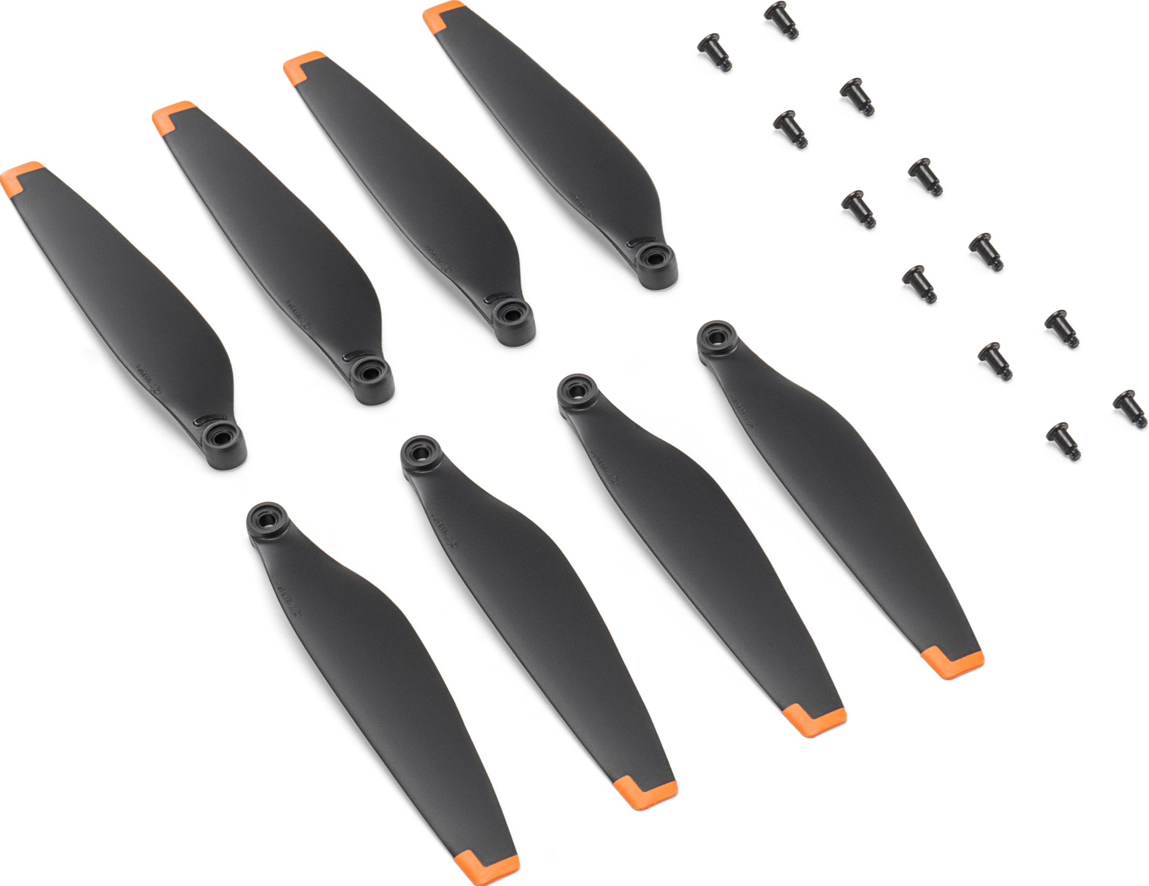 Un ensemble d'hélices de drone noires avec des pointes orange et de petites vis sur une surface blanche.