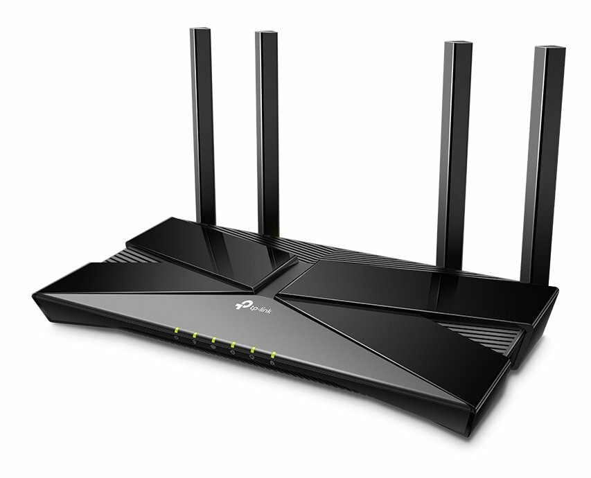 Czarny router TP-Link z antenami, na białej powierzchni. Ujęcie pod kątem.