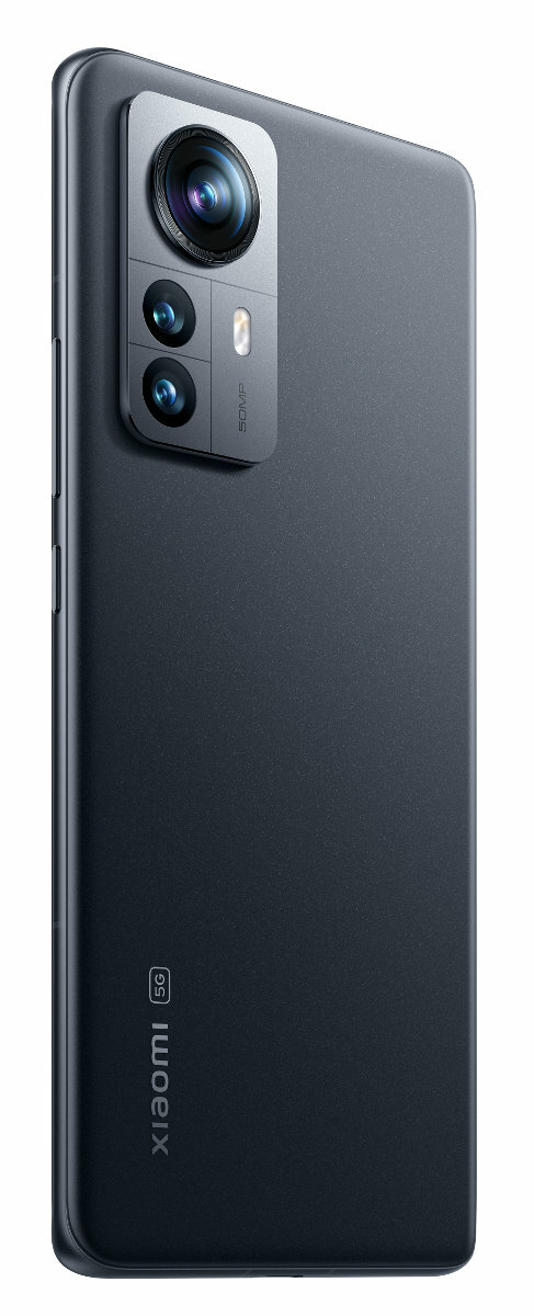 Widok z boku czarnego smartfona z trzema tylnymi aparatami. Widoczne są logo Xiaomi i 5G.