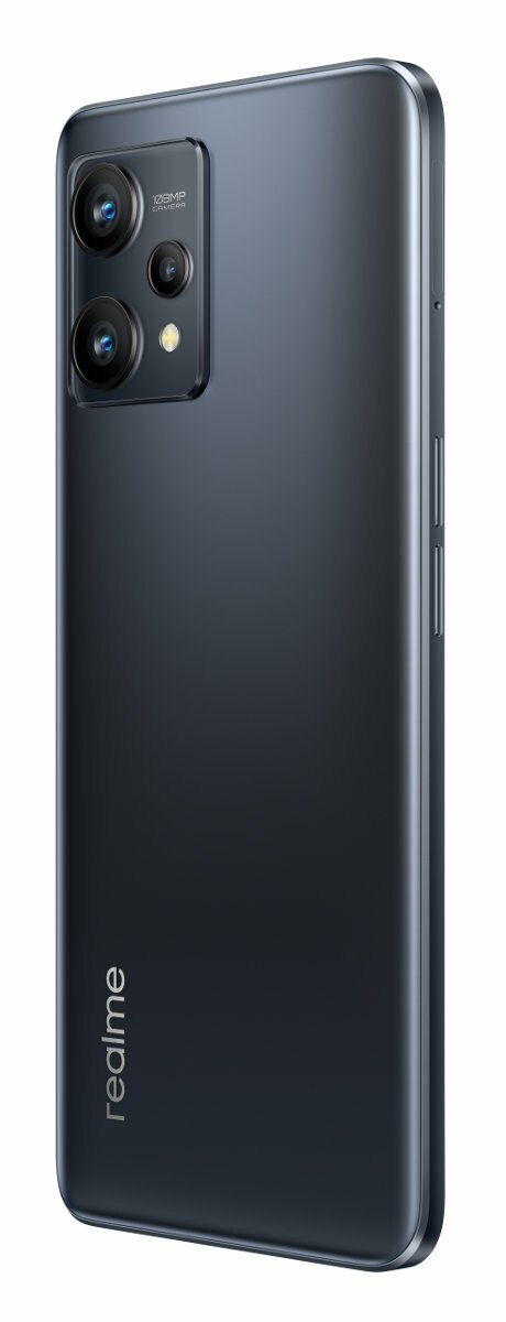 Widok z tyłu ciemnoszarego smartfona z aparatami i logo Realme na białym tle.