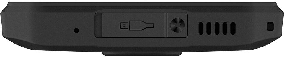 Zbliżenie dołu czarnego telefonu, pokazujące port USB i głośniki.