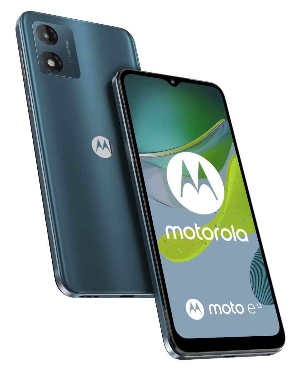 Niebieski smartfon i jego tył. Ekran telefonu wyświetla logo i słowa „moto e13”.