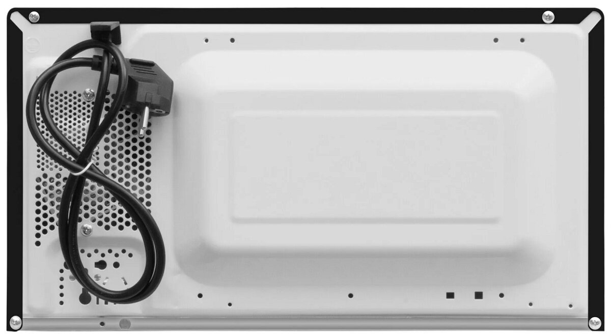 Tył kuchenki mikrofalowej. Biały z czarnymi krawędziami i przewodem.