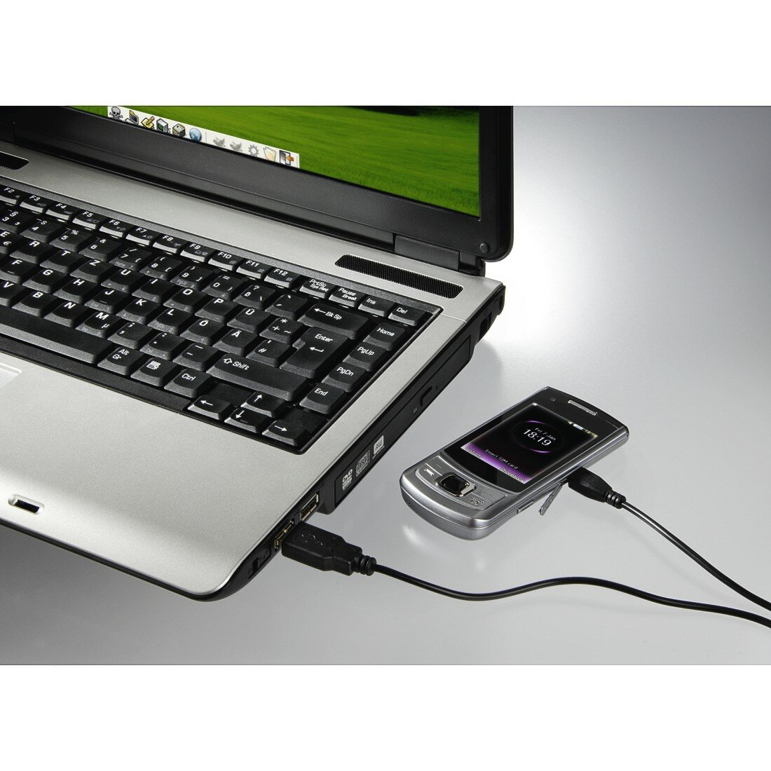 Kabel HAMA do ładowania i synchronizacji, mikro USB, 1,4 m, czarny