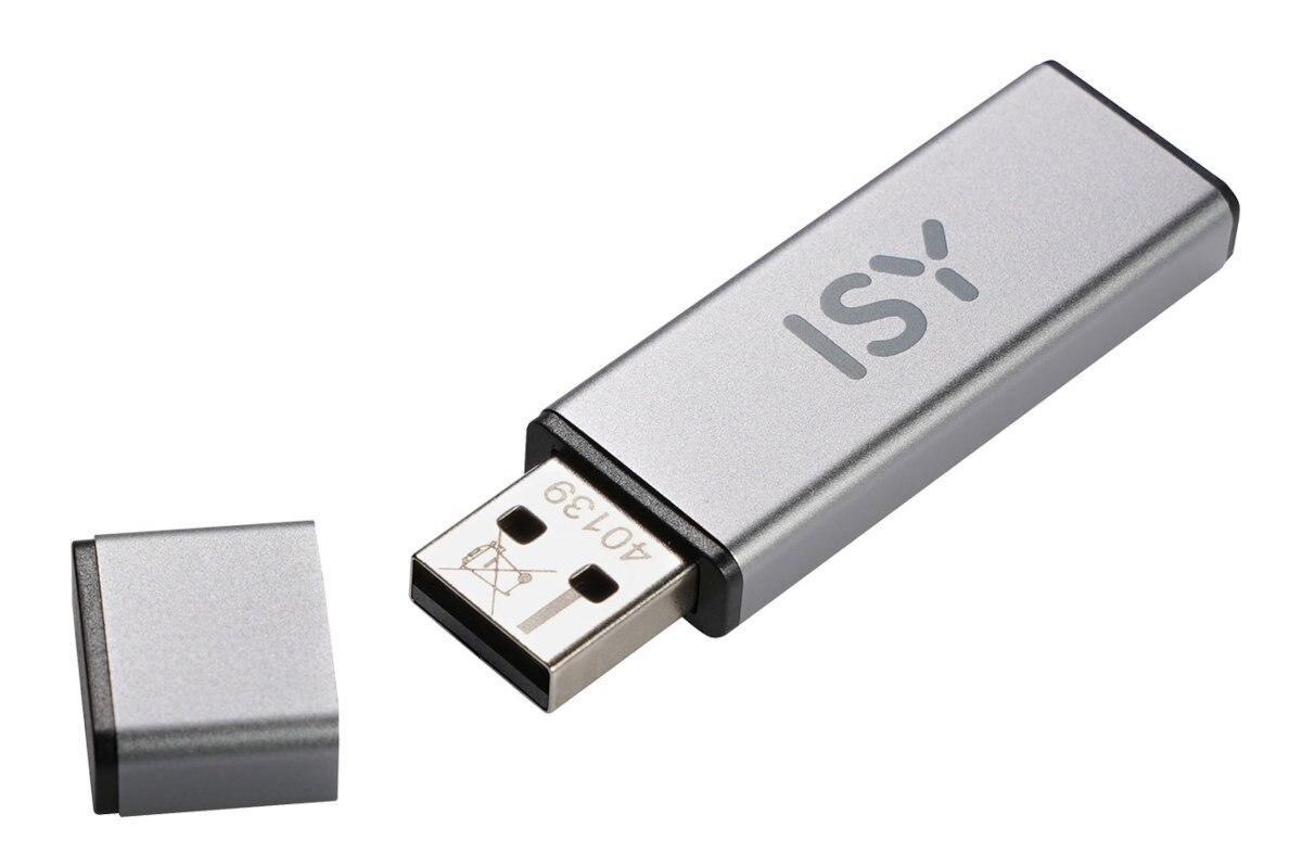 Srebrny pendrive z zdjętą nasadką, pokazujący złącze USB.