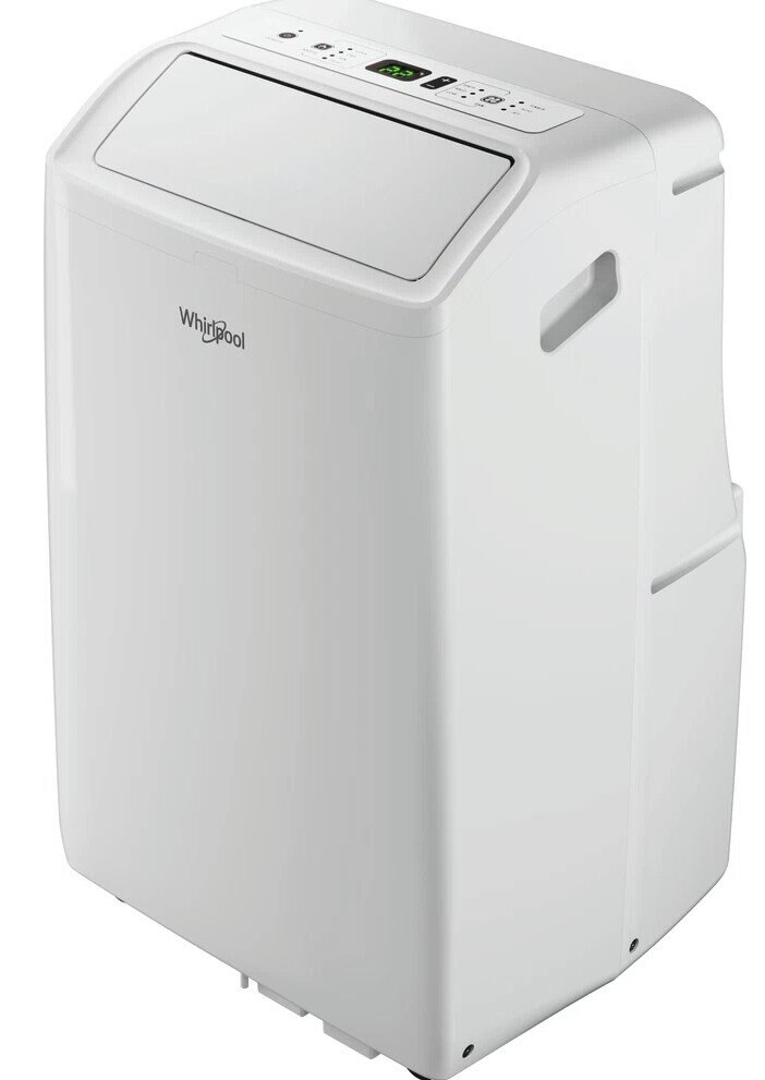 Biały przenośny klimatyzator Whirlpool. Ma cyfrowy wyświetlacz i panel sterowania na górze. Urządzenie stoi na białym tle.