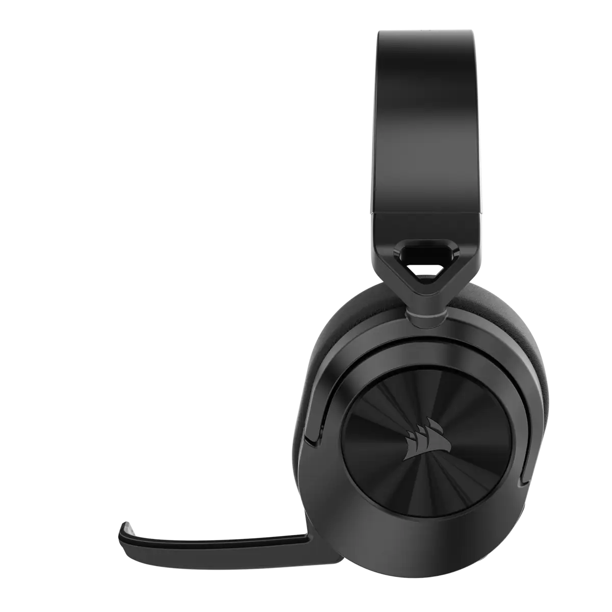 Fekete gaming headset mikrofonnal, sötét háttér előtt.