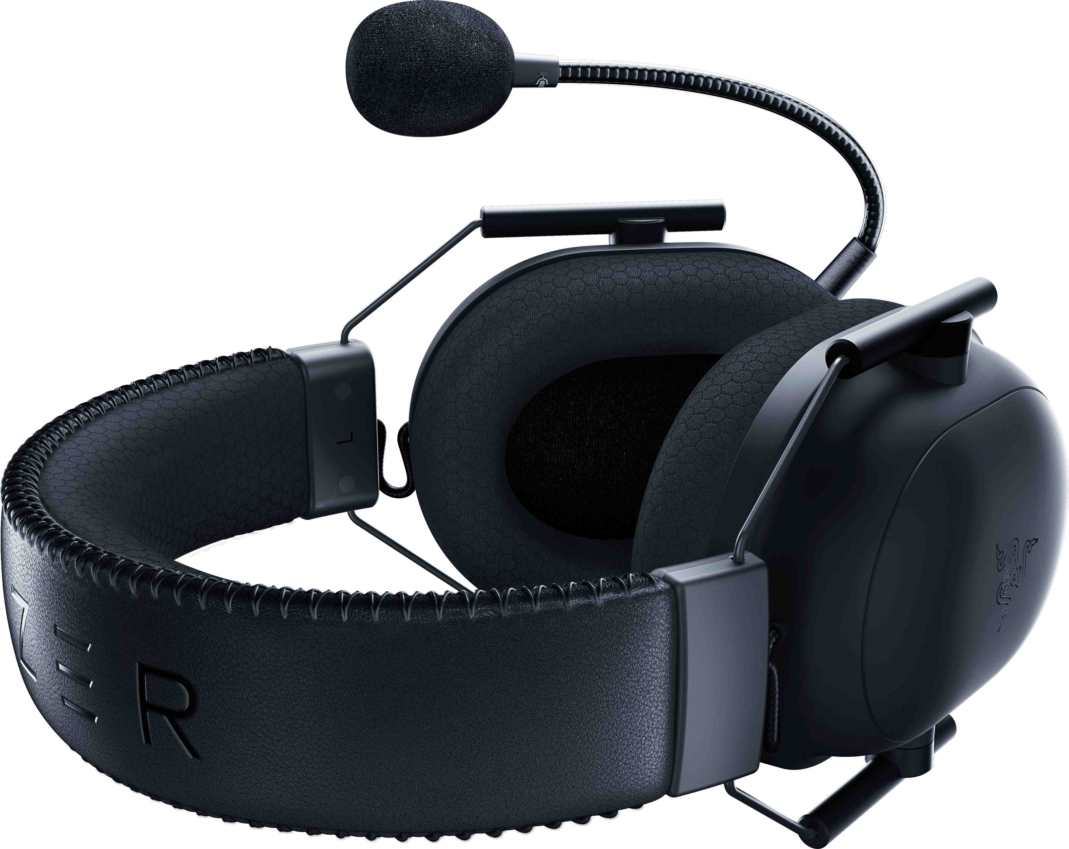 Schwarzes Gaming-Headset mit Mikrofon. Das Headset hat ein Razer-Logo.