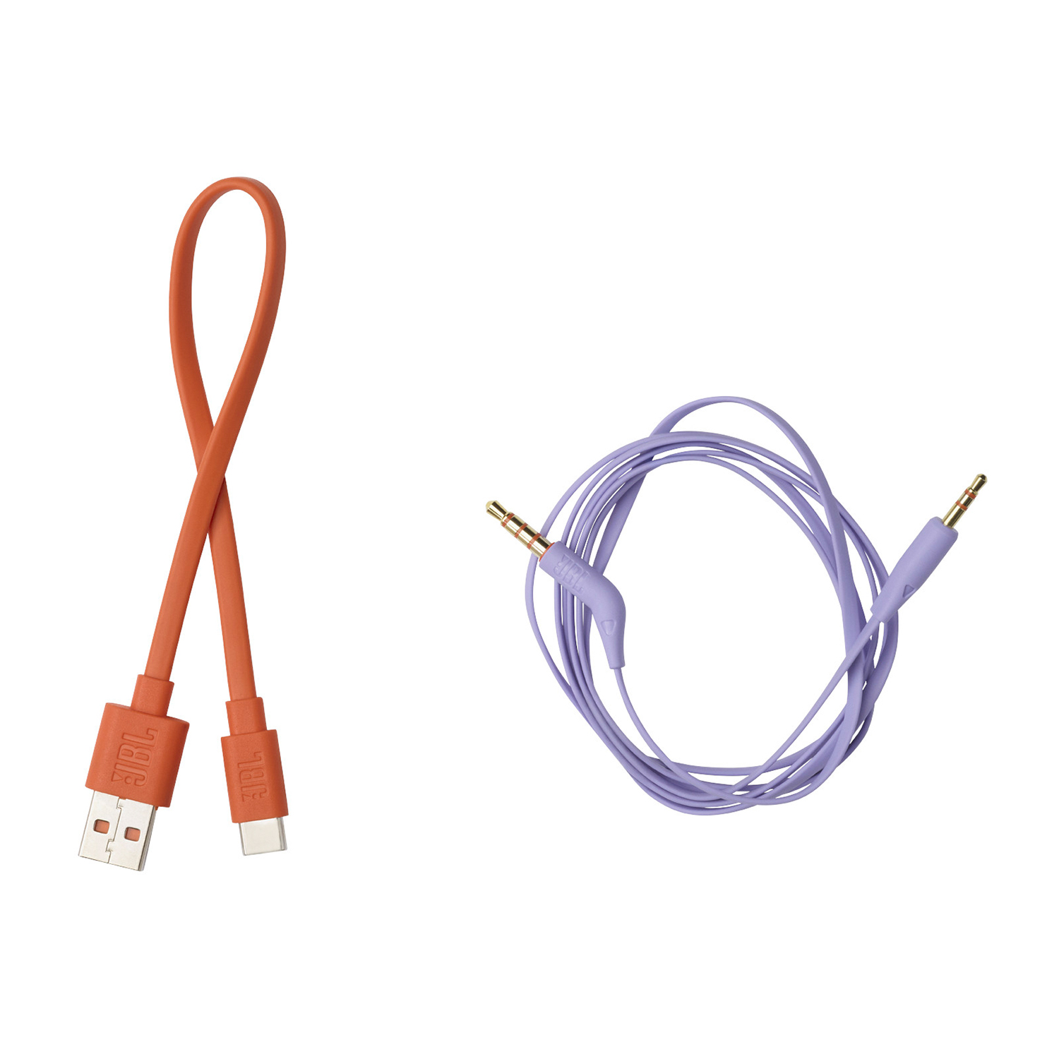 Cavi audio arancioni e viola. Uno è un cavo USB, l'altro ha jack audio.