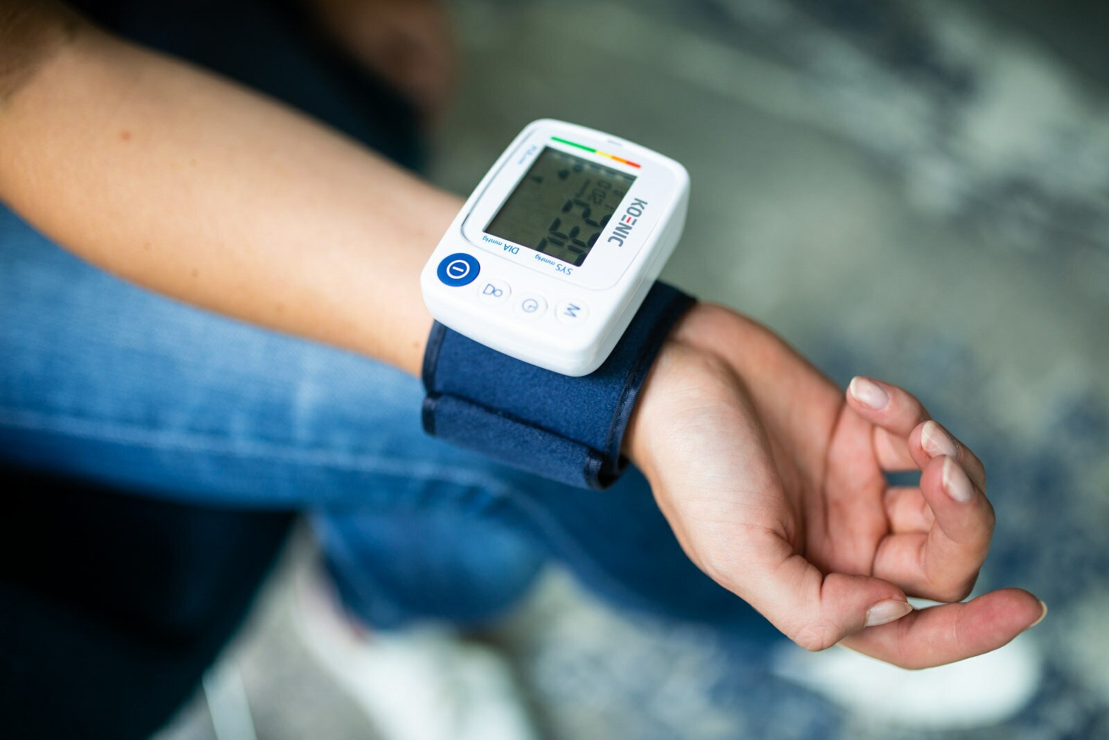 Ciśnieniomierz KOENIC KBP 1020