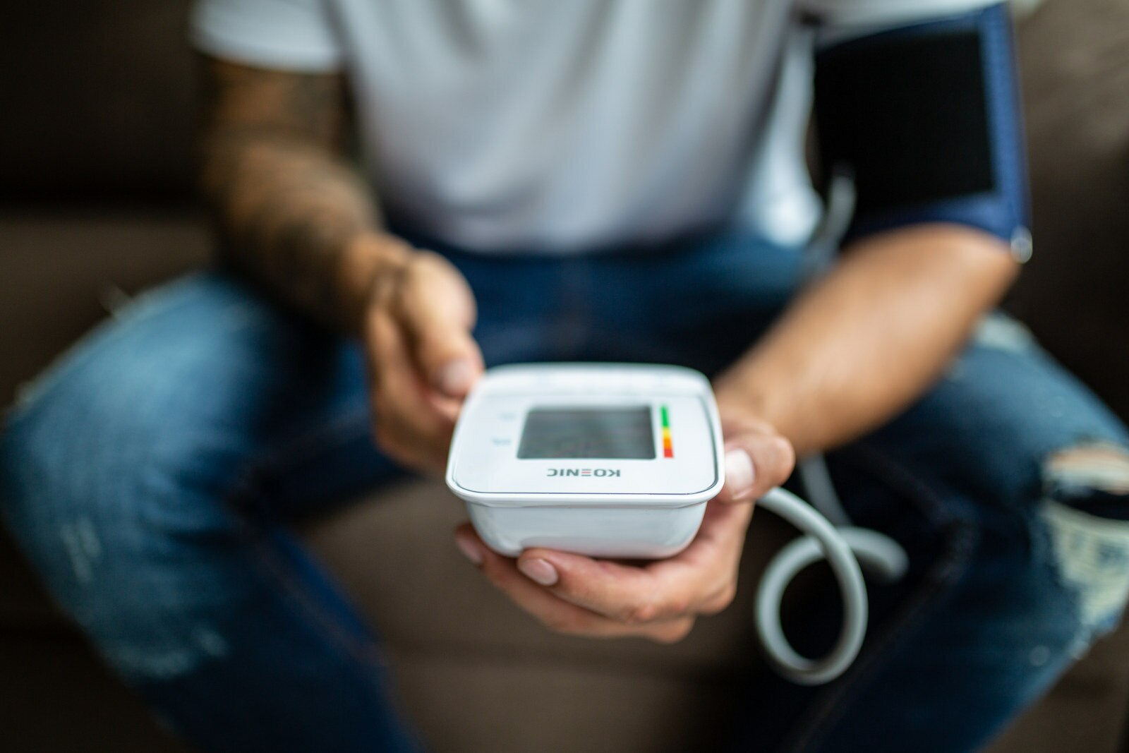 Ciśnieniomierz KOENIC KBP 2020