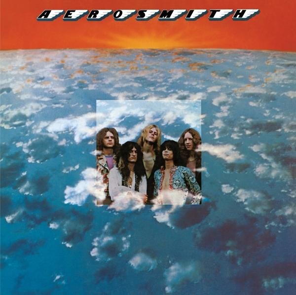 Albumcover mit Aerosmith-Bandmitgliedern in einem Quadrat. Blauer Himmel mit Wolken und orangenem Sonnenuntergang.