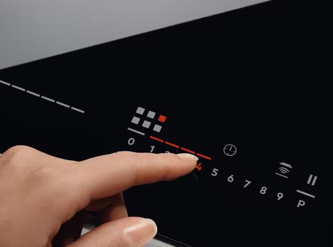 Płyta indukcyjna ELECTROLUX EIV87675 TotalFlex 800