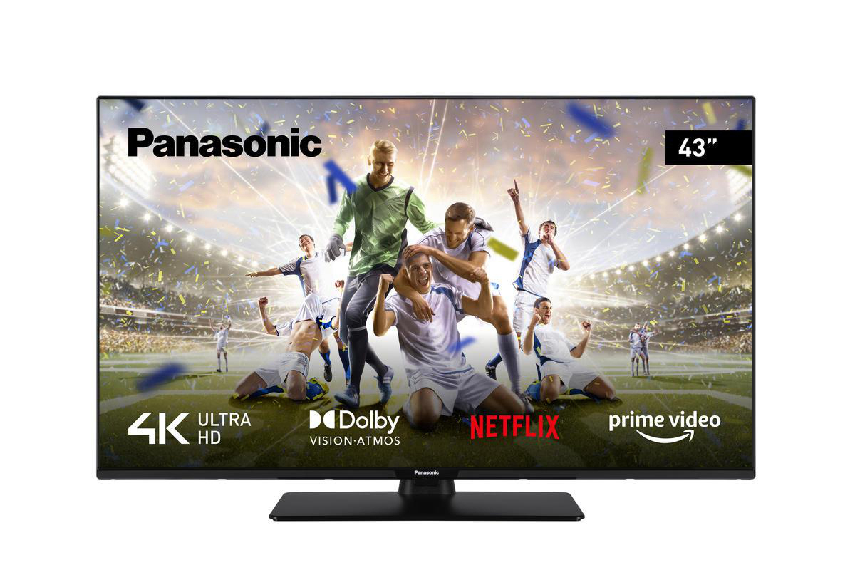 43" Panasonic TV, das eine Fußballspielszene zeigt. Dolby Vision, Netflix und Prime Video Logos sichtbar.