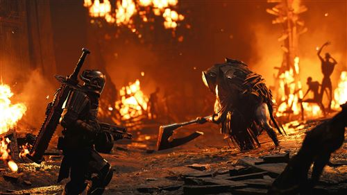 Dos figuras con armadura luchando con fuego de fondo.