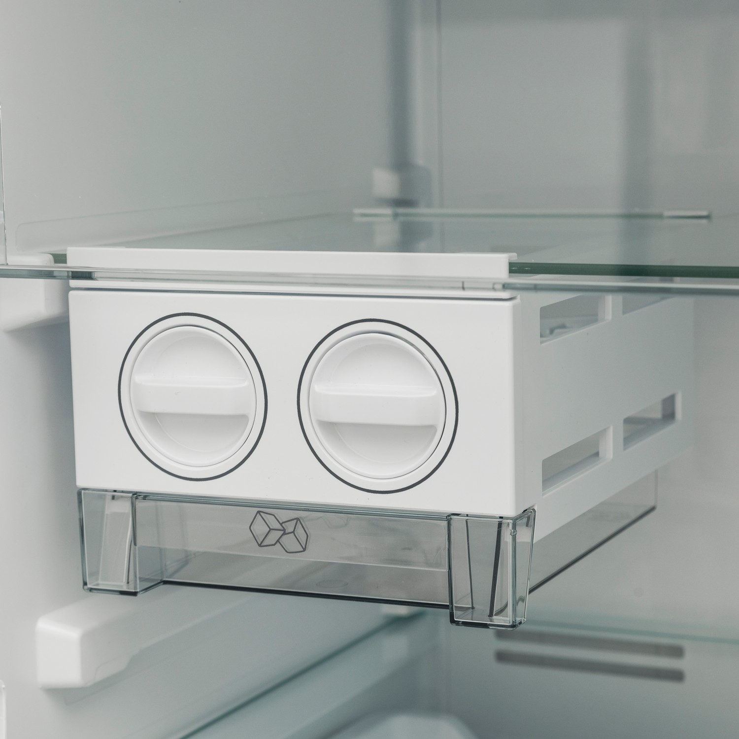 SHARP Congélateur armoire E (SJSC41CHXIEEU)