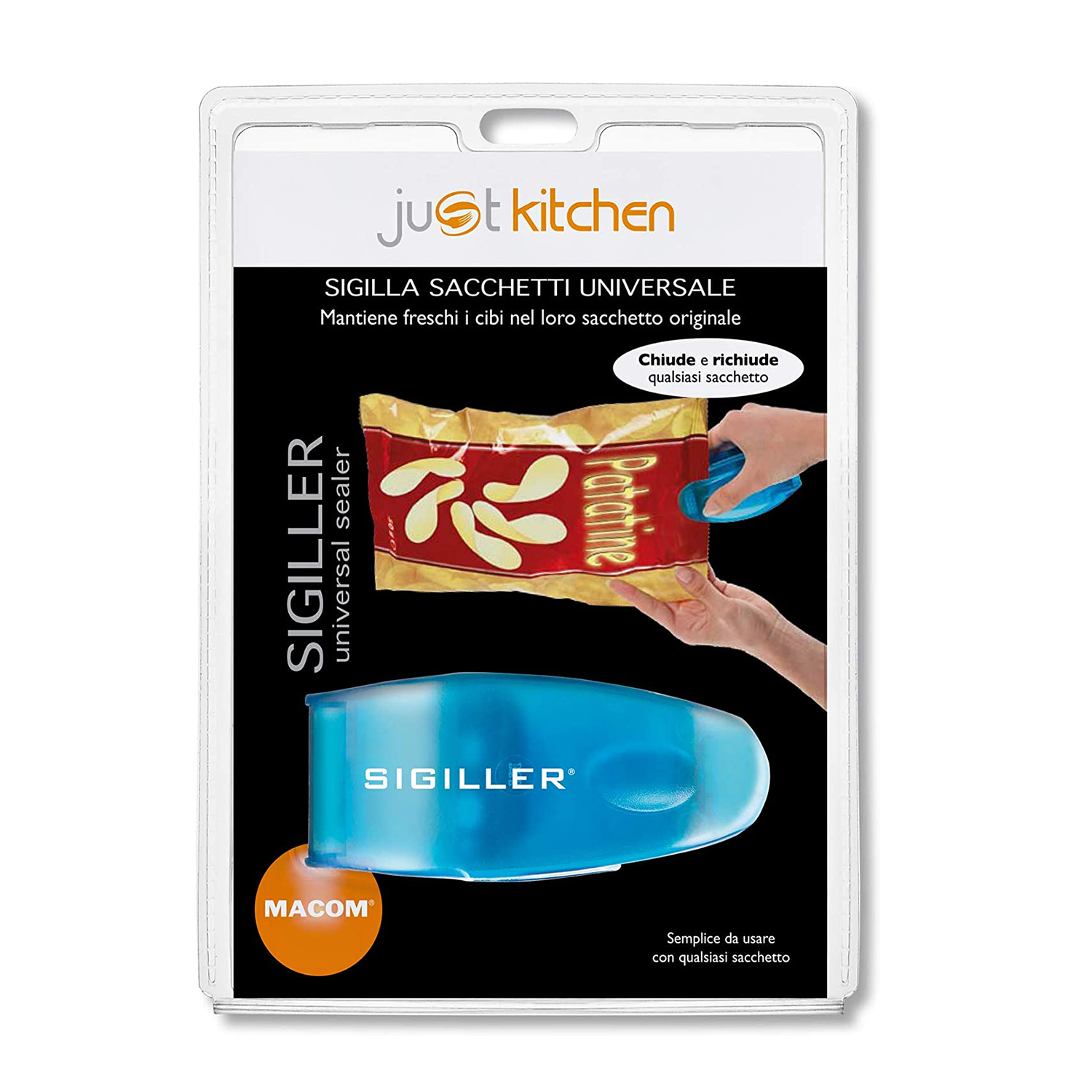Un sacchetto sigillato di snack in una confezione Just Kitchen Sigiller. Una mano sta sigillando il sacchetto. Colori blu e oro.