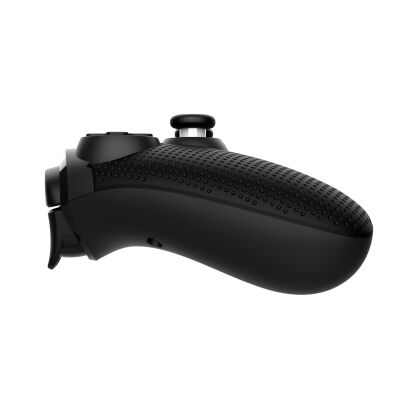 Un mando de juegos negro visto de lado, con botones, gatillos y un joystick.