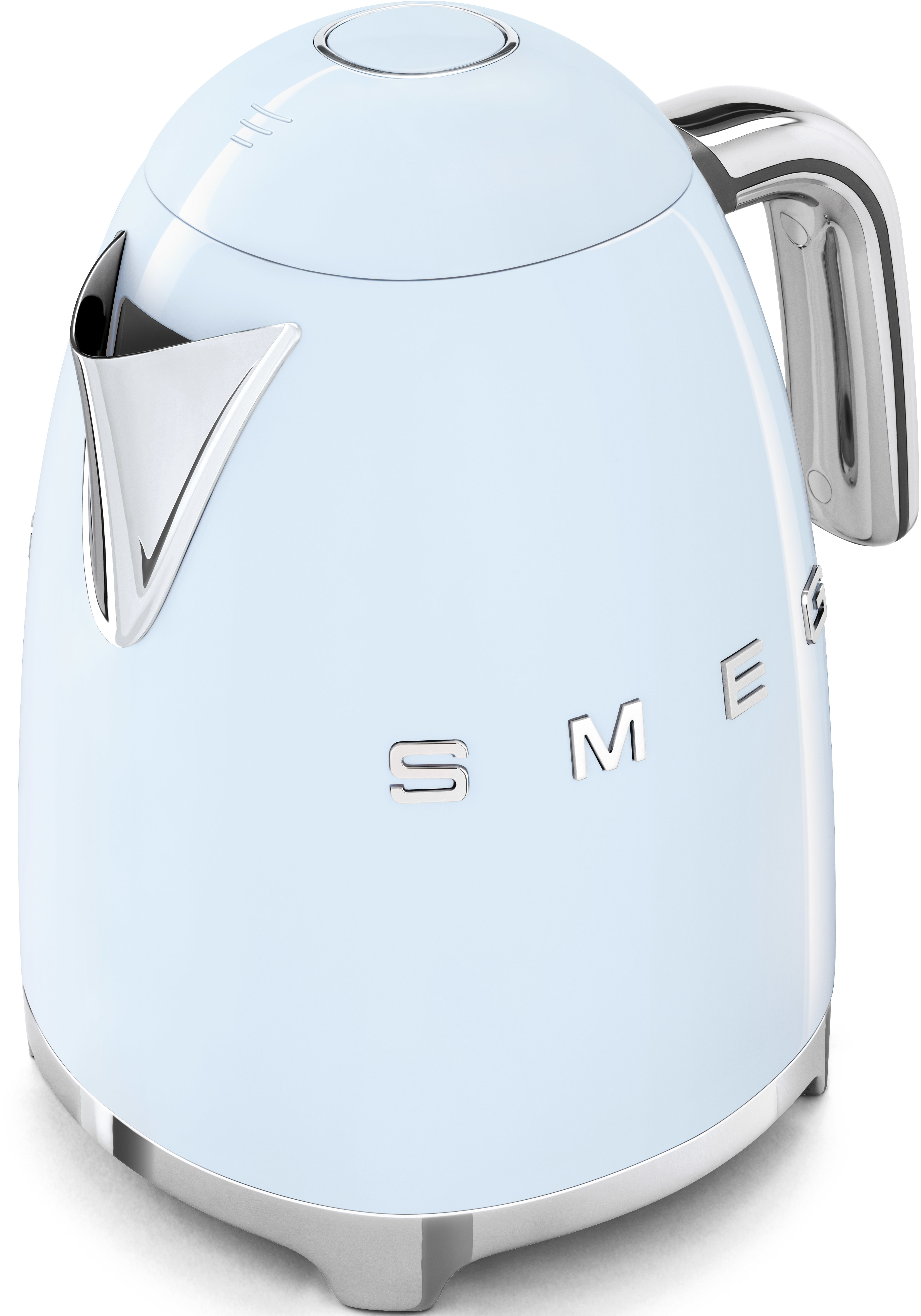 Himmelblaue SMEG-Kaffeekanne mit Chromakzenten, vor weißem Hintergrund.