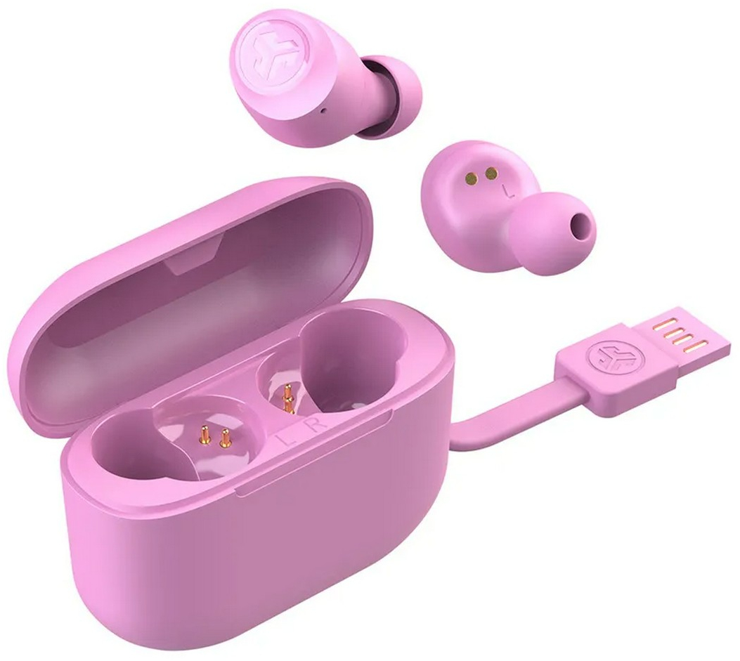 Roze draadloze oordopjes en oplaadcase met USB-kabel.