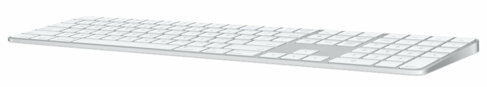 Biała klawiatura Apple z klawiaturą numeryczną, na białym tle.